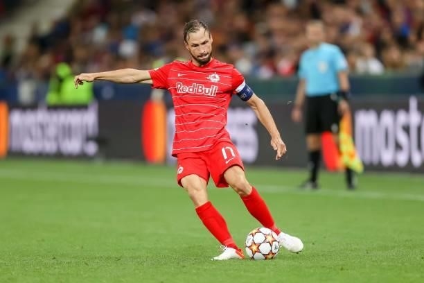 Andreas Ulmer of Red Bull Salzburg controls the ball during the UEFA Champions League Play-Offs Leg One match between FC Red Bull Salzburg and...