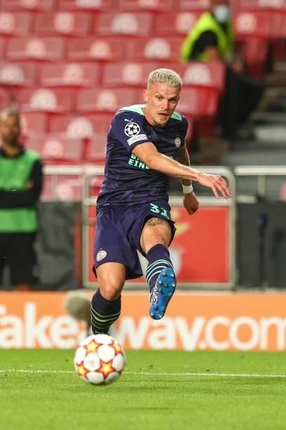 Philipp Max of PSV Eindhoven during the UEFA Champions League Play-Offs Leg One match between SL Benfica and PSV Eindhoven at Estadio da Luz on...