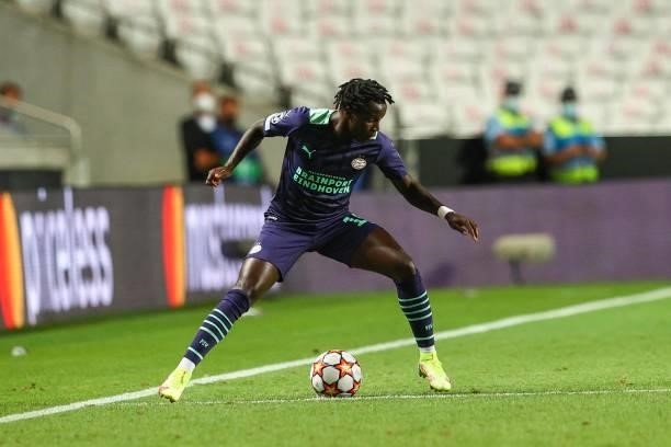 Bruma of PSV Eindhoven during the UEFA Champions League Play-Offs Leg One match between SL Benfica and PSV Eindhoven at Estadio da Luz on August 18,...