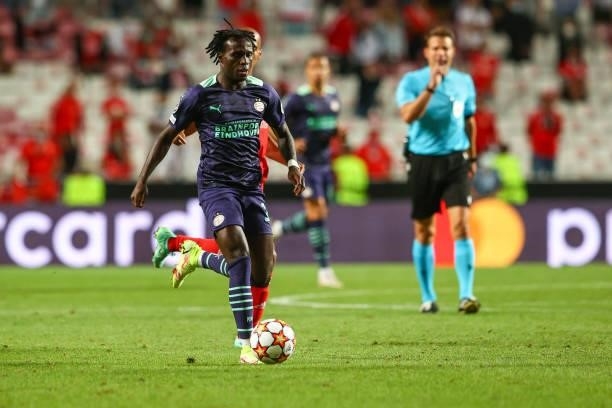 Bruma of PSV Eindhoven during the UEFA Champions League Play-Offs Leg One match between SL Benfica and PSV Eindhoven at Estadio da Luz on August 18,...
