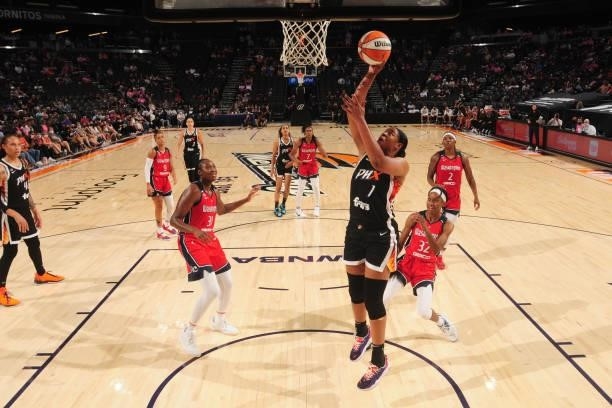 Kia Vaughn of the Phoenix Mercury shoots the ball during the game against the Washington Mystics on August 19, 2021 at Footprint Center in Phoenix,...