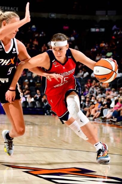 Sydney Wiese of the Washington Mystics drives to the basket during the game against the Phoenix Mercury on August 19, 2021 at Footprint Center in...