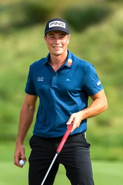 Viktor Hovland of Norway at the 15th green during the second round of THE NORTHERN TRUST at Liberty National Golf Club on August 20, 2021 in Jersey...
