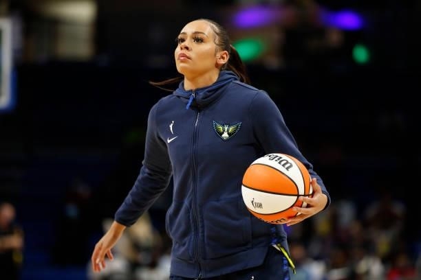 Chelsea Dungee of the Dallas Wings warms up during the game against the Indiana Fever on August 20, 2021 at the College Park Center in Arlington, TX....