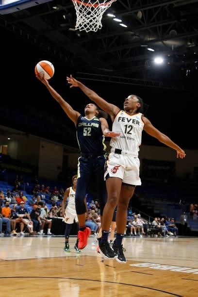 Tyasha Harris of the Dallas Wings drives to the basket during the game against the Indiana Fever on August 20, 2021 at the College Park Center in...