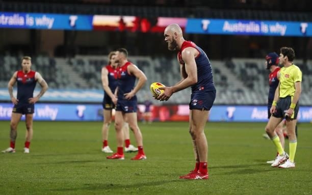 Max Gawn of the Demons lines up for a goal to win the match after the final siren during the 2021 AFL Round 23 match between the Geelong Cats and the...