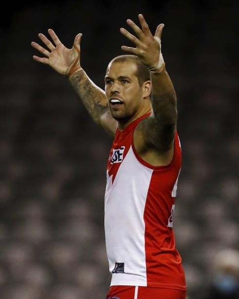 Lance Franklin of the Swans gestures towards a teammate during the 2021 AFL Round 23 match between the Sydney Swans and the Gold Coast Suns at Marvel...