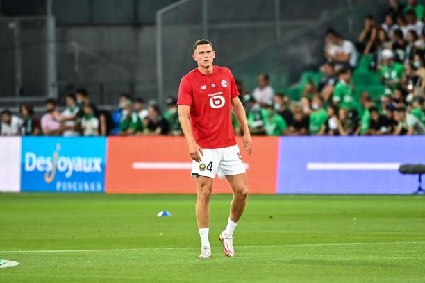 Sven BOTMAN of Lille warms up prior to the French Ligue 1 Uber Eats soccer match between Saint Etienne and Lille at Stade Geoffroy-Guichard on August...