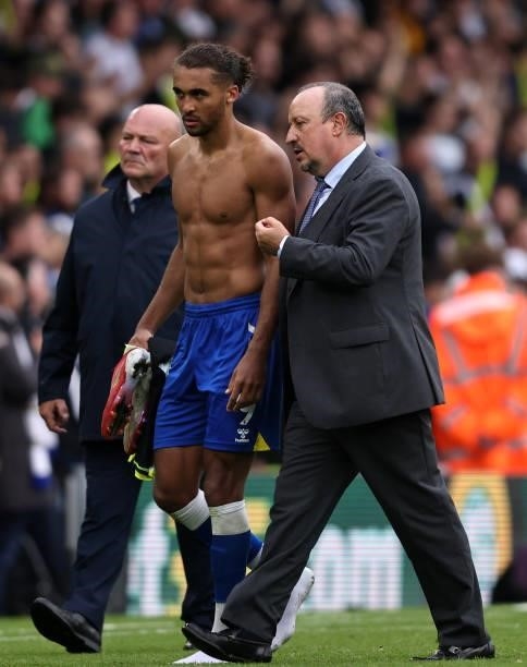 Rafael Benitez manager of Everton with Dominic Calvert-Lewin after the Premier League match between Leeds United and Everton at Elland Road on August...