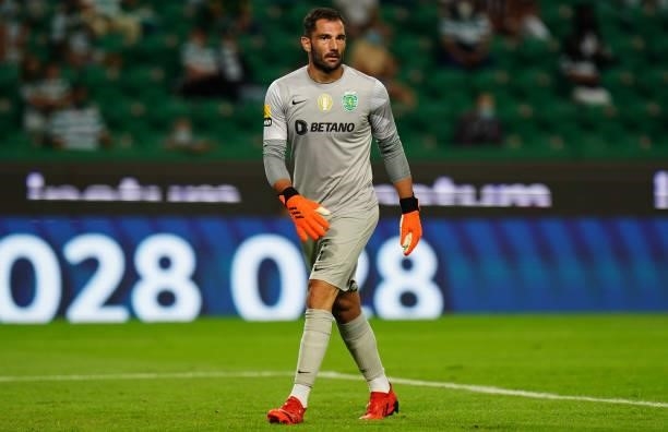 Antonio Adan of Sporting CP in action during the Liga Bwin match between Sporting CP and Belenenses SAD at Estadio Jose Alvalade on August 21, 2021...