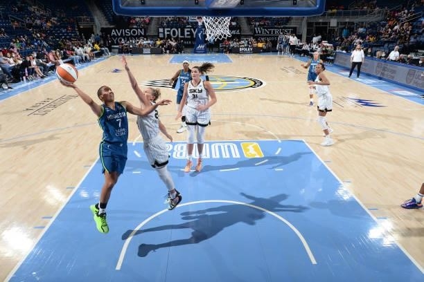Layshia Clarendon of the Minnesota Lynx drives to the basket against the Chicago Sky on August 21, 2021 at the Wintrust Arena in Chicago, Illinois....