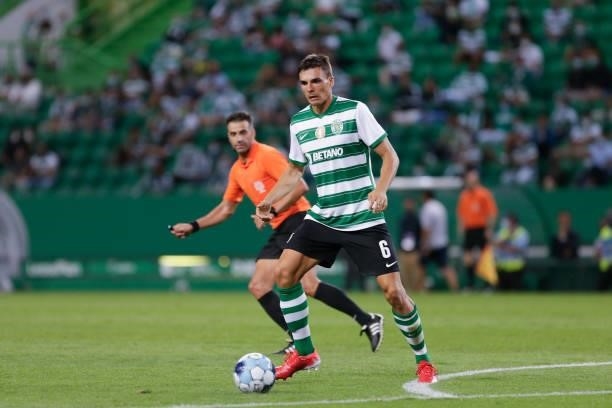 Palhinha of Sporting CP in action during the Liga Portugal Bwin match between Sporting CP and Belenenses SAD at Estadio Jose Alvalade on 21th August,...