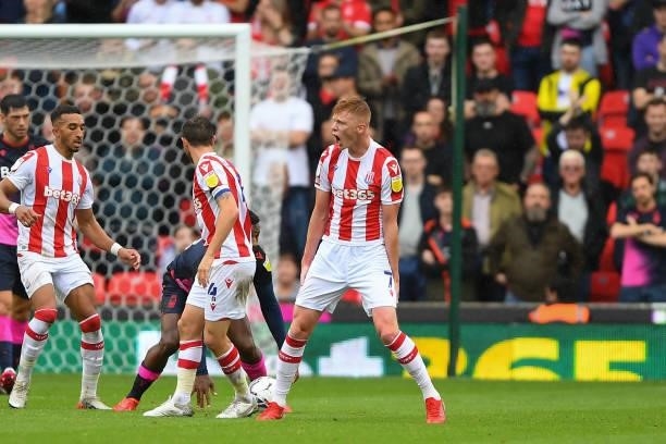 Sam Clucas of Stoke City reacts to the referees decision during the Sky Bet Championship match between Stoke City and Nottingham Forest at the Bet365...