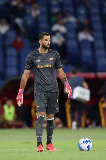 Roma goalkeeper Rui Patricio looks on during the Serie A match between AS Roma v ACF Fiorentina at Stadio Olimpico on August 22, 2021 in Rome, Italy.
