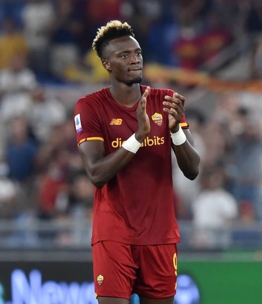 Tammy Abraham of AS Roma celebrates the victory after the Serie A match between AS Roma and ACF Fiorentina at Stadio Olimpico on August 22, 2021 in...