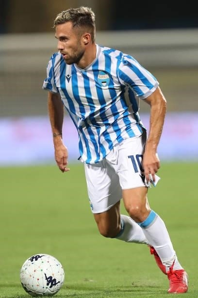 Federico Di Francesco of SPAL in action during the SERIE B match between Pisa Calcio and SPAL at Arena Garibaldi on August 22, 2021 in Pisa, Italy.