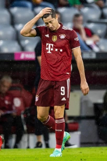 Robert Lewandowski of Bayern Muenchen looks dejected during the Bundesliga match between FC Bayern Muenchen and 1. FC Koeln at Allianz Arena on...