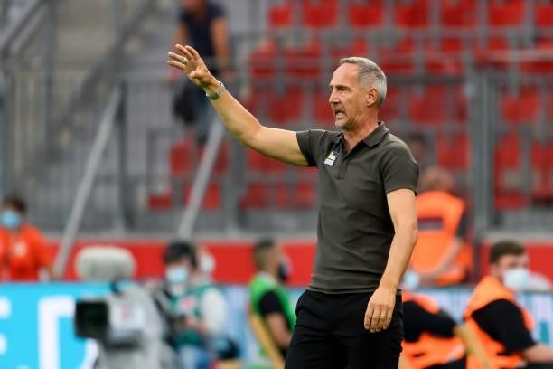 Head coach Adi Huetter of Borussia Moenchengladbach gestures during the Bundesliga match between Bayer 04 Leverkusen and Borussia Moenchengladbach at...