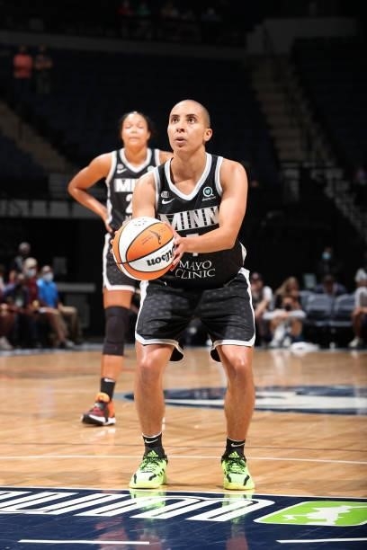 Layshia Clarendon of the Minnesota Lynx shoots a free throw during the game against the Seattle Storm on August 24, 2021 at Target Center in...