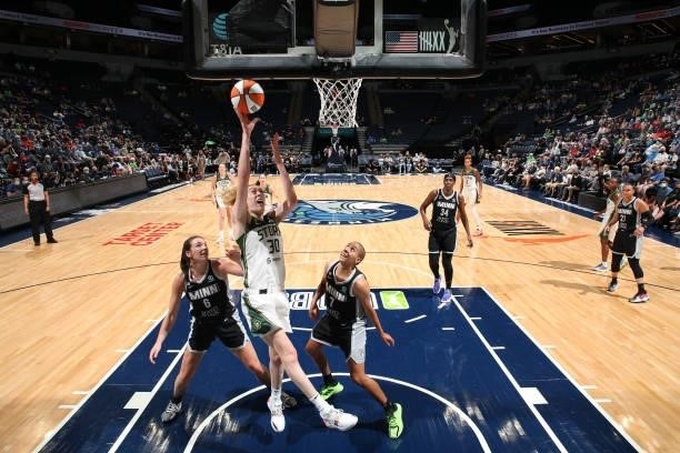 Breanna Stewart of the Seattle Storm drives to the basket during the game against the Minnesota Lynx on August 24, 2021 at Target Center in...