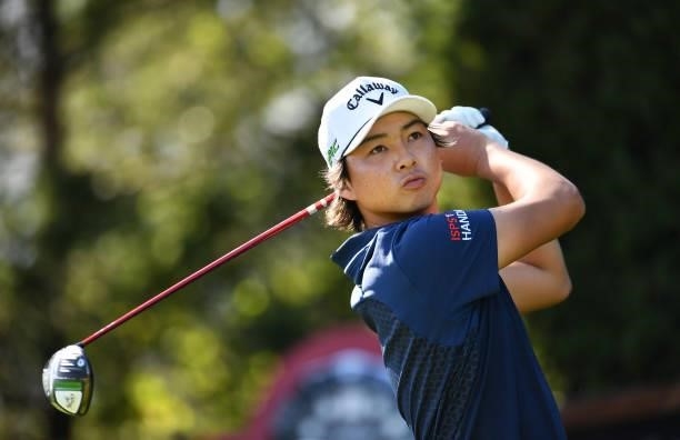 Min Woo Lee of Australia plays his tee shot at the 9th hole during Day Two of The Omega European Masters at Crans-sur-Sierre Golf Club on August 27,...