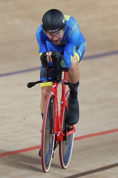 Yehor Dementyev of Team Ukraine competes in the Track Cycling Men's C5 4000m Individual Pursuit Bronze Medal race on day 3 of the Tokyo 2020...