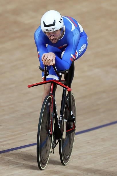 Jozef Metelka of Team Slovakia competes in the Track Cycling Men's C4 4000m Individual Pursuit Gold Medal race on day 3 of the Tokyo 2020 Paralympic...