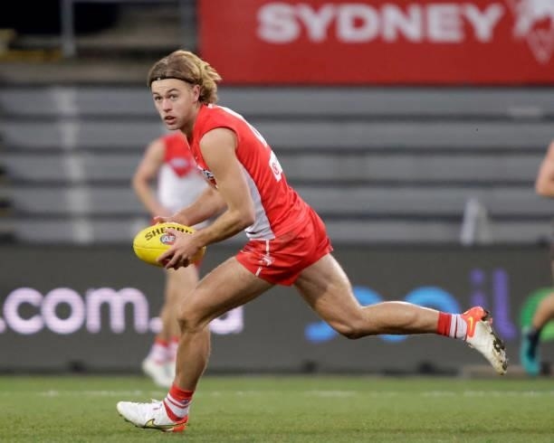 James Rowbottom of the Swans in action during the 2021 AFL Second Elimination Final match between the Sydney Swans and the GWS Giants at University...