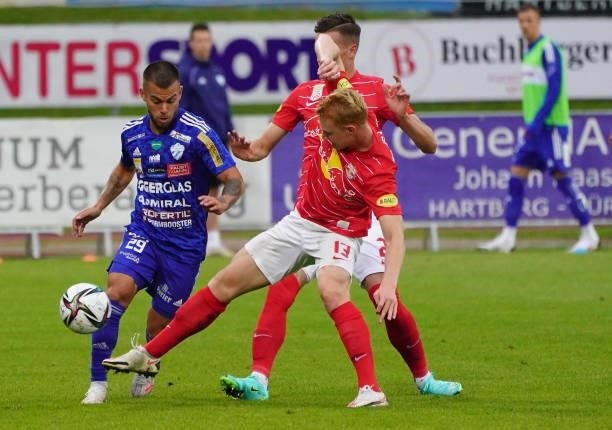 Sascha Horvath of Hartberg and Nicolas Seiwald of Salzburg during the Admiral Bundesliga match between TSV Egger Glas Hartberg and FC Red Bull...
