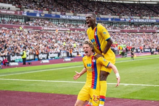 Conor Gallagher of Crystal Palace celebrates with Christian Benteke after soring 2nd goal Christian Benteke, Wilfried Zaha during the Premier League...