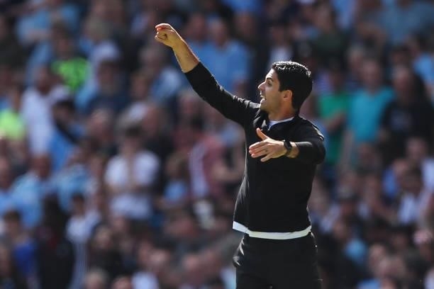 Mikel Arteta the head coach / manager of Arsenal during the Premier League match between Manchester City and Arsenal at Etihad Stadium on August 28,...