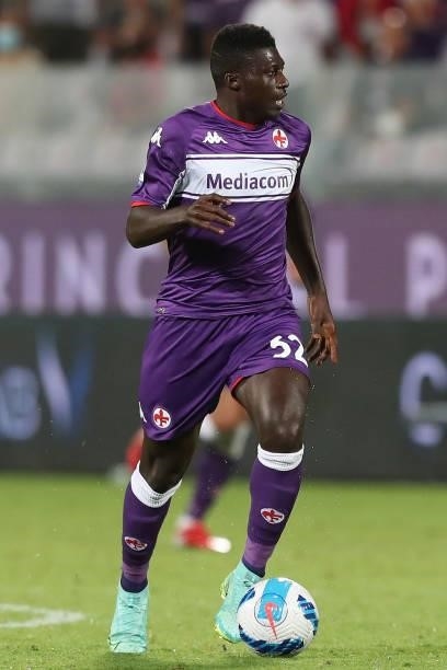 Alfred Duncan of ACF Fiorentina in action during the Serie A match between ACF Fiorentina and Torino FC at Stadio Artemio Franchi on August 28, 2021...
