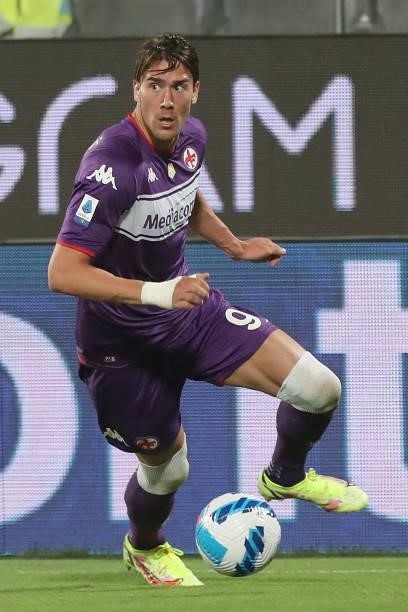 Dusan Vlahovic of ACF Fiorentina in action during the Serie A match between ACF Fiorentina and Torino FC at Stadio Artemio Franchi on August 28, 2021...