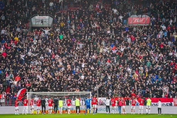 Utrecht players celebrate victory with the crowd during the Dutch Eredivisie match between FC Utrecht and Feyenoord at Stadion Galgenwaard on August...