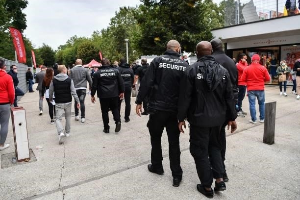 Illustration picture shows the security during the Ligue 1 Uber Eats match between Reims and Paris Saint Germain at Stade Auguste Delaune on August...