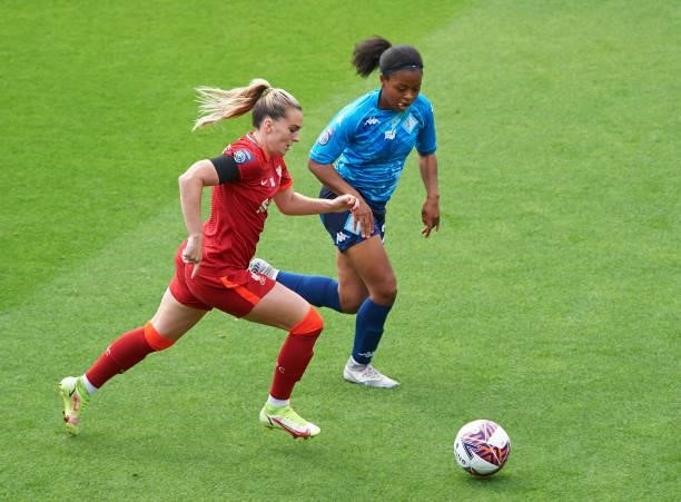 Melissa Lawley of Liverpool FC Women and Kenni Thompson of London City Lionesses in action during the Barclays FA Women's Championship match between...