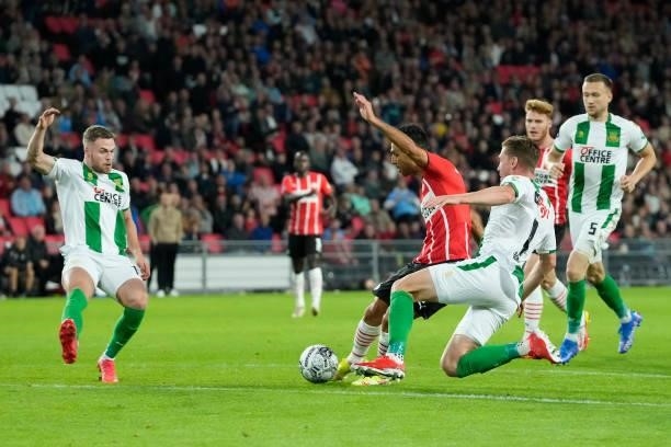 Eran Zahavi of PSV scores his goal to make it 4-2, Gabriel Gudmundsson of FC Groningen, Wessel Dammers of FC Groningen during the Dutch Eredivisie...