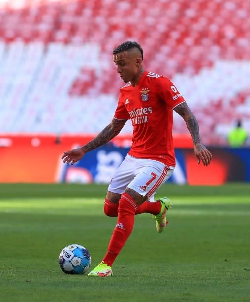 Everton of SL Benfica in action during the Liga Bwin match between SL Benfica and CD tondela at Estadio da Luz on August 29, 2021 in Lisbon, Portugal.