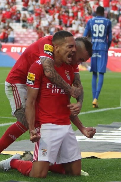 Gilberto defender of SL Benfica celebrates with Everton after scoring a goal during during the Liga Portugal Bwin match between SL Benfica and CD...