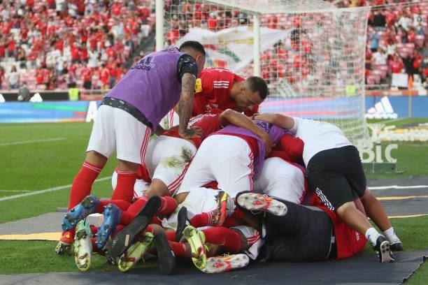 Benfica players celebrates the second goal during the Liga Portugal Bwin match between SL Benfica and CD Tondela at Estadio da Luz on 29th August,...