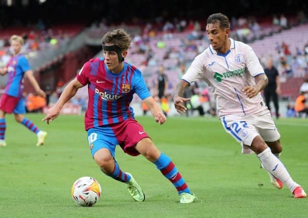 Damian Suarez and Gavi during the match between FC Barcelona and Getafe CF, corresponding to the week 3 of the Liga Santander, played at the Camp Nou...