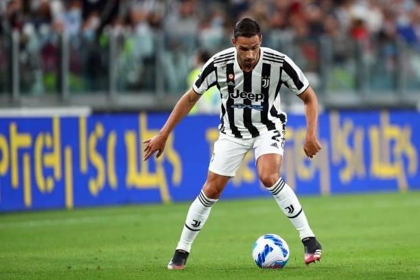Mattia De Sciglio of Juventus FC controls the ball during the Serie A match between Juventus and Empoli FC at Allianz Stadium on August 28, 2021 in...