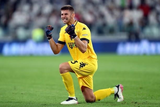 Guglielmo Vicario of Empoli FC celebrate after winning during the Serie A match between Juventus and Empoli FC at Allianz Stadium on August 28, 2021...