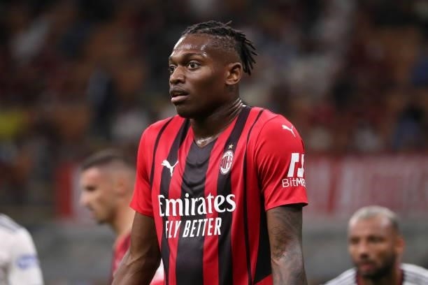 Rafael Leao of AC Milan looks on during the Serie A match between AC Milan and Cagliari Calcio at Stadio Giuseppe Meazza on August 29, 2021 in Milan,...