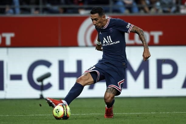 Angel Di Maria of PSG in action during the Ligue 1 Uber Eats match between Reims and Paris Saint Germain at Stade Auguste Delaune on August 29, 2021...