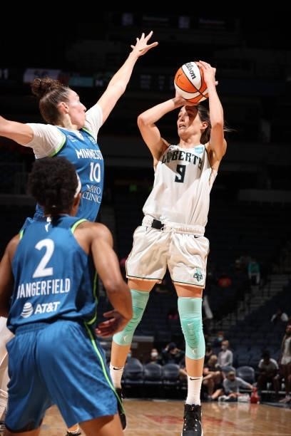 Rebecca Allen of the New York Liberty shoots the ball during the game against the Minnesota Lynx on August 31, 2021 at Target Center in Minneapolis,...