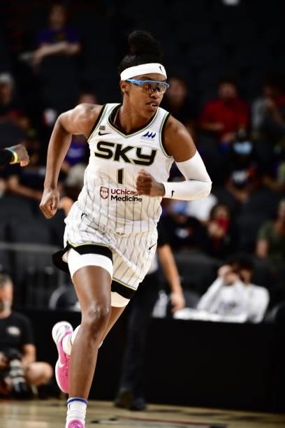 Diamond DeShields of the Chicago Sky runs back on defense during the game against the Phoenix Mercury on August 31, 2021 at Footprint Center in...