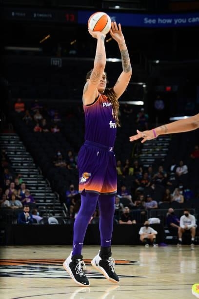 Brittney Griner of the Phoenix Mercury shoots the ball against the Chicago Sky on August 31, 2021 at the Footprint Center in Phoenix, Arizona. NOTE...