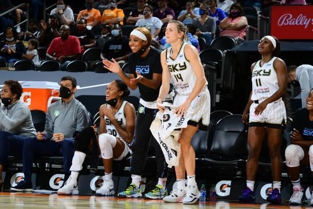 The Chicago Sky celebrate during the game against the Phoenix Mercury on August 31, 2021 at the Footprint Center in Phoenix, Arizona. NOTE TO USER:...
