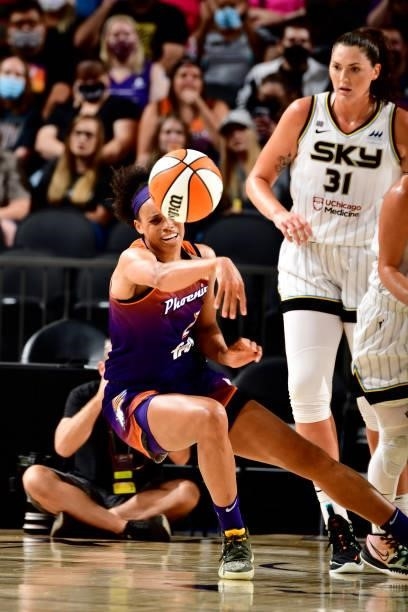 Brianna Turner of the Phoenix Mercury passes the ball against the Chicago Sky on August 31, 2021 at Footprint Center in Phoenix, Arizona. NOTE TO...